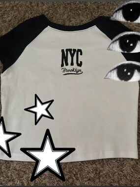 Rue21 NYC Brooklyn Raglan Tee in White & Black